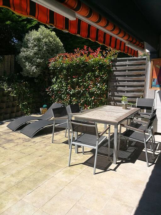 terrasse.
terraza.