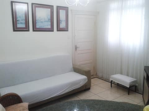 Apartment in the center, well located, on the beach