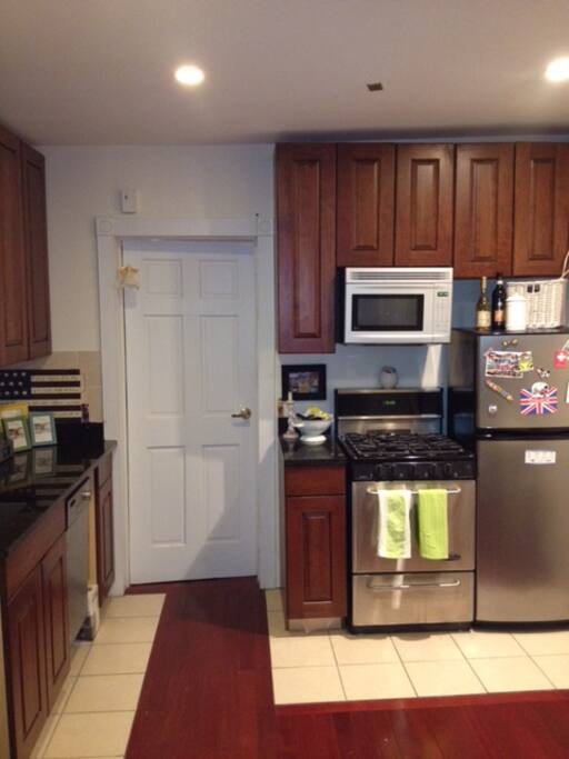Kitchen / Living room area
