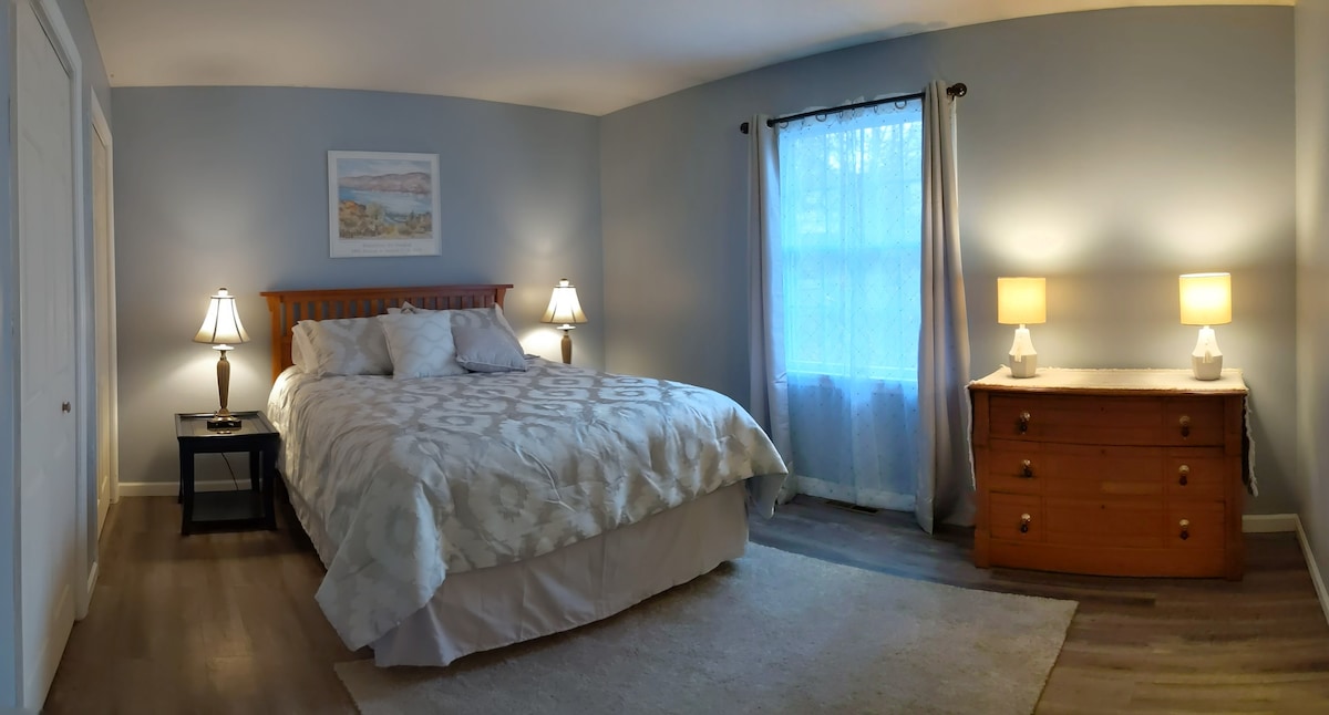 Cul-De-Sac Hideaway
