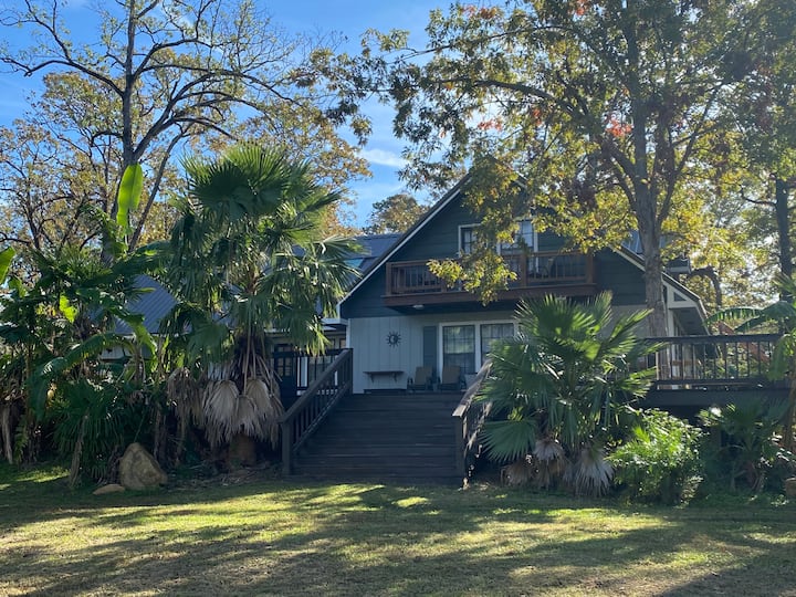 Terra Bella on Toledo Bend WATERFRONT*WIFI* Houses for Rent in Many