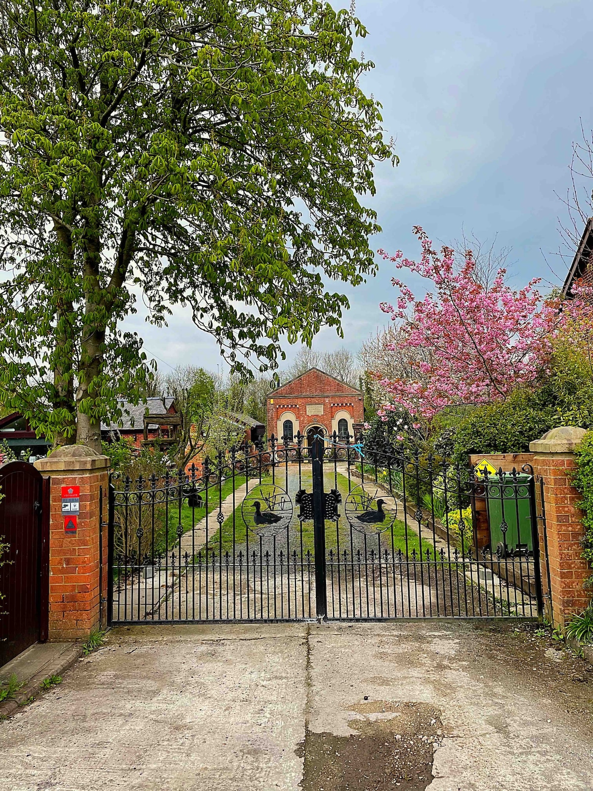 Popular Airbnb listing: The old chapel, Unique Rural Retreat. in Fylde