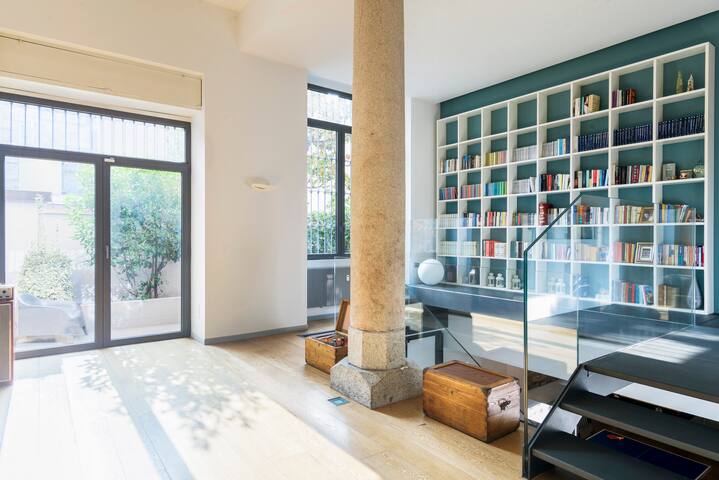 Beautiful Loft 300m2 Corso Sempione gallery image 3