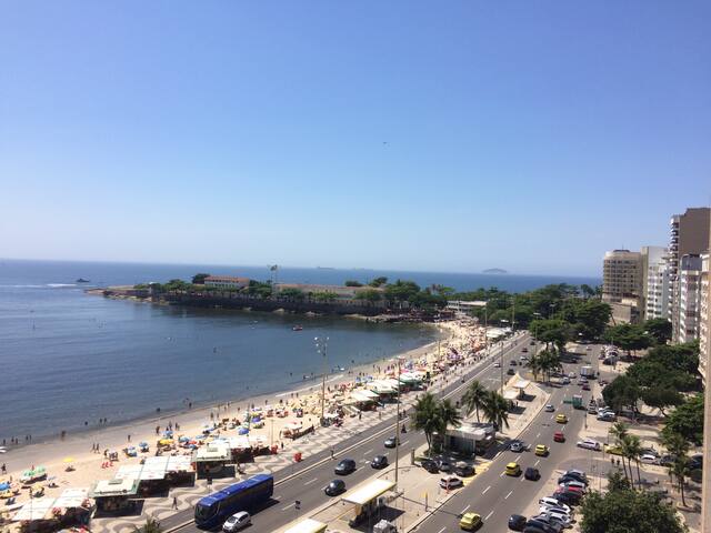 MEGA FRONTAL MAR COPACABANA 5 quartos no posto 6 gallery image 3