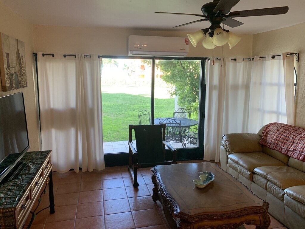 Top Airbnb: Cozy 2bd beach condo at Condominios Pilar en Heroica Guaymas