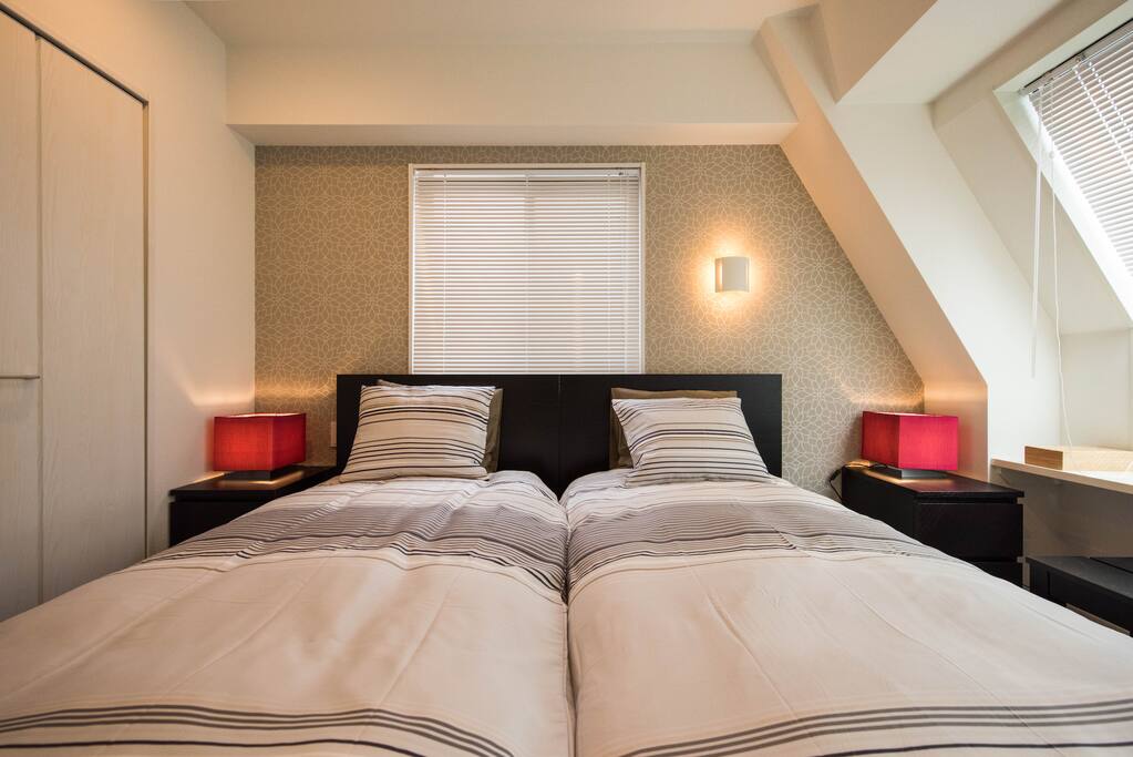 Cozy single beds