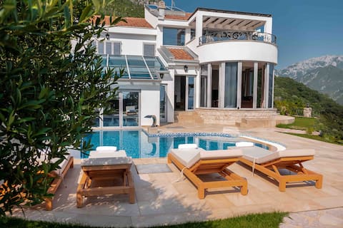 Villa TAILA - The View Premium Villas
