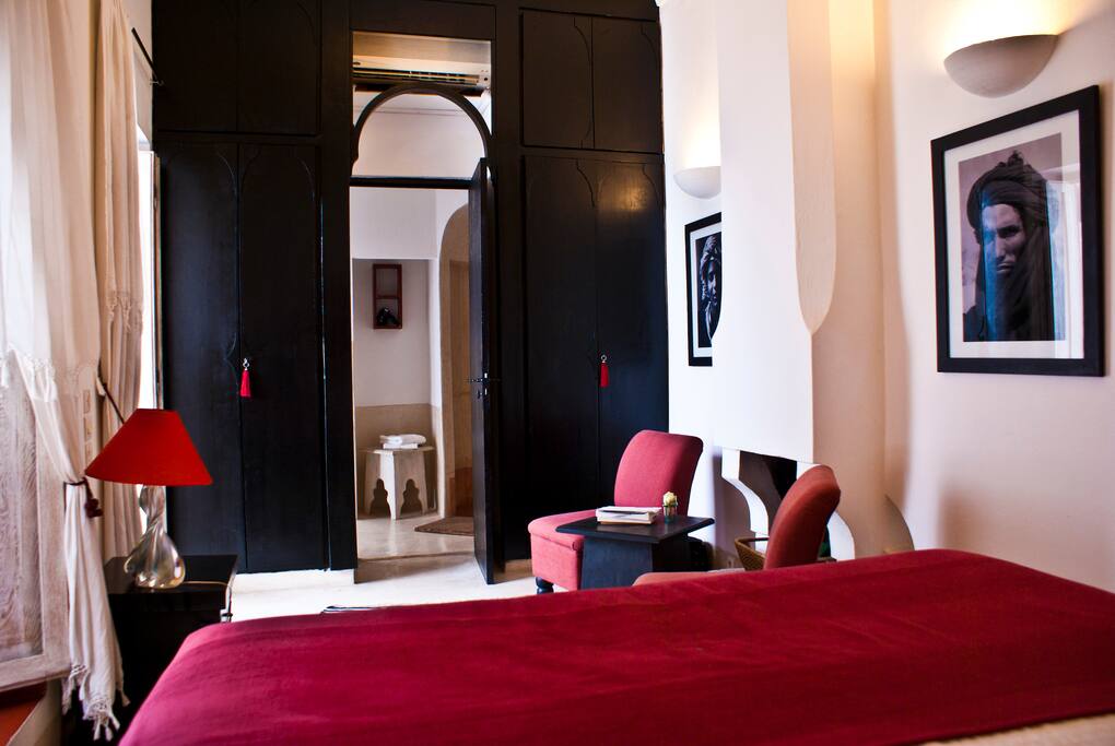guest room