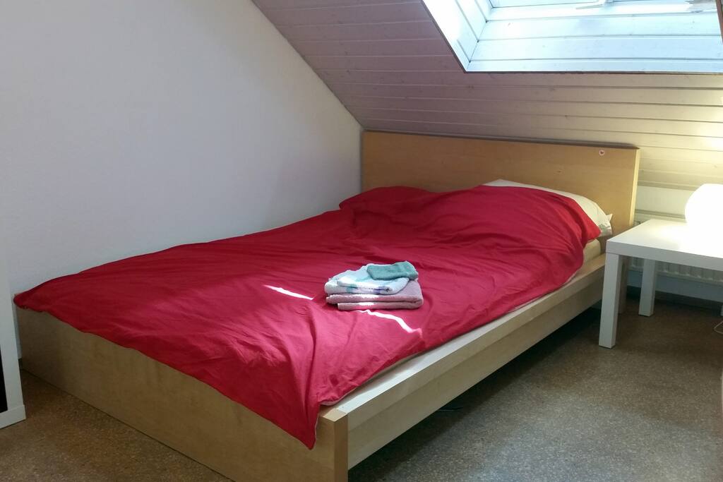 Gutes Bett für zwei - good bed for two: 140x200cm
