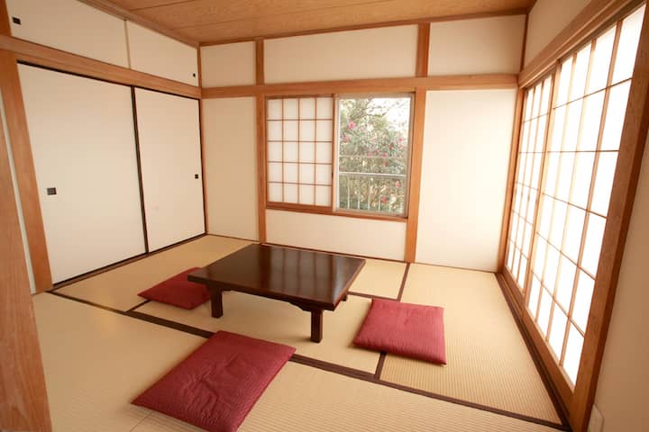 Spa で熱海温泉を満喫 一軒家貸し切り非接触チェックインで新しい宿泊を Cottages For Rent In Atami Shizuoka Japan