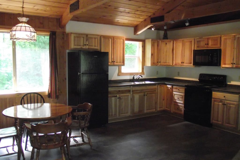 Kitchen/dining