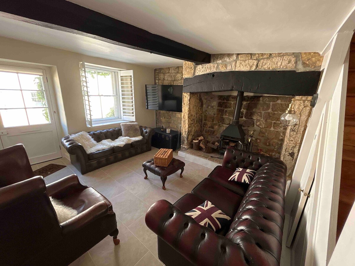 Beehive Cottage Houses for Rent in England, United