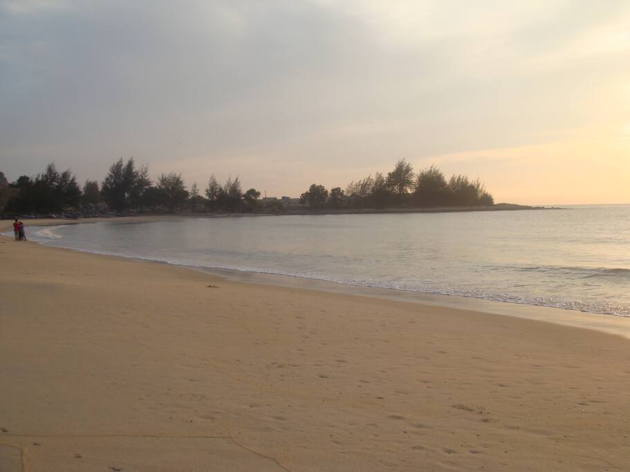 Teluk Kalong Beach