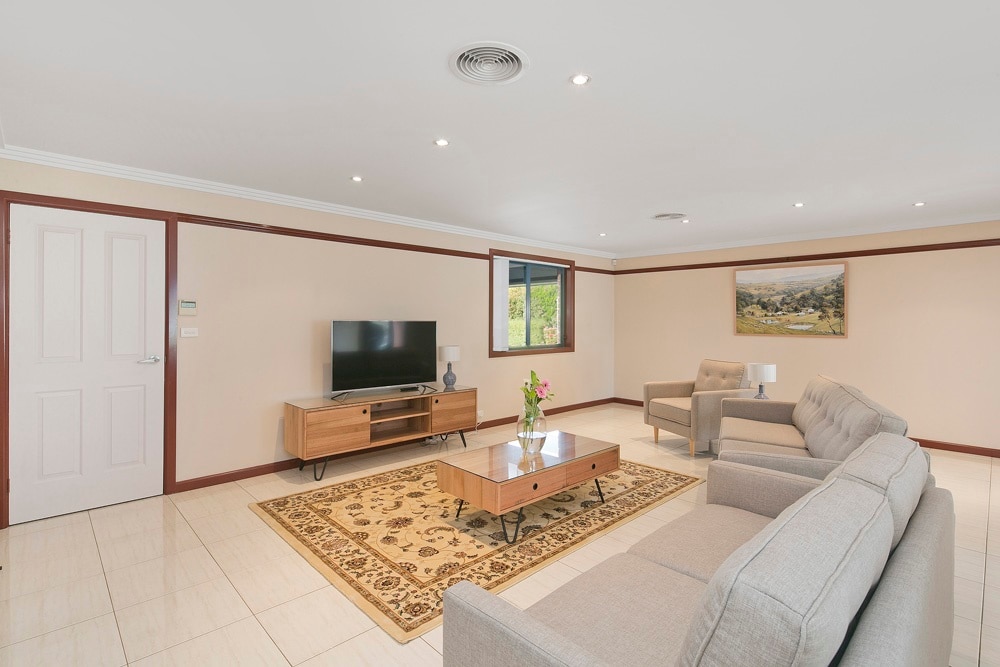 Popular Airbnb listing: BRADDON CENTRAL CONVENIENCE in Australian Capital Territory