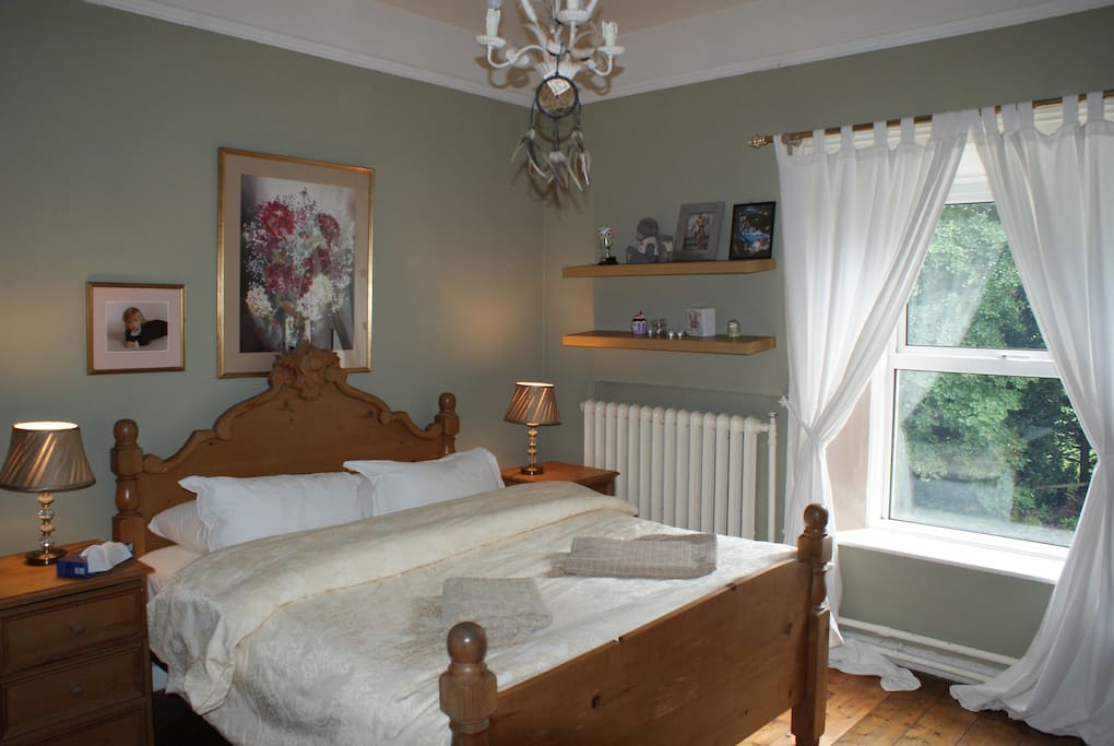 1st Bedroom. King sized bed. Robes & Bed sized lockers available for use.