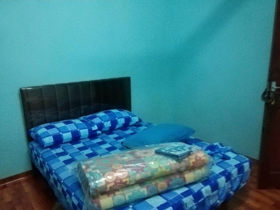 We can arrange and accomodate the bed room according to the number of guests who would like to stay in the same room.