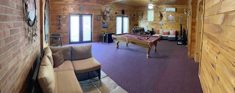 Successful Airbnb property: Autumn Breeze Country Home-by ALL area Attractions in Morristown