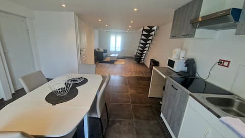 Givors Centre Furnished Duplex