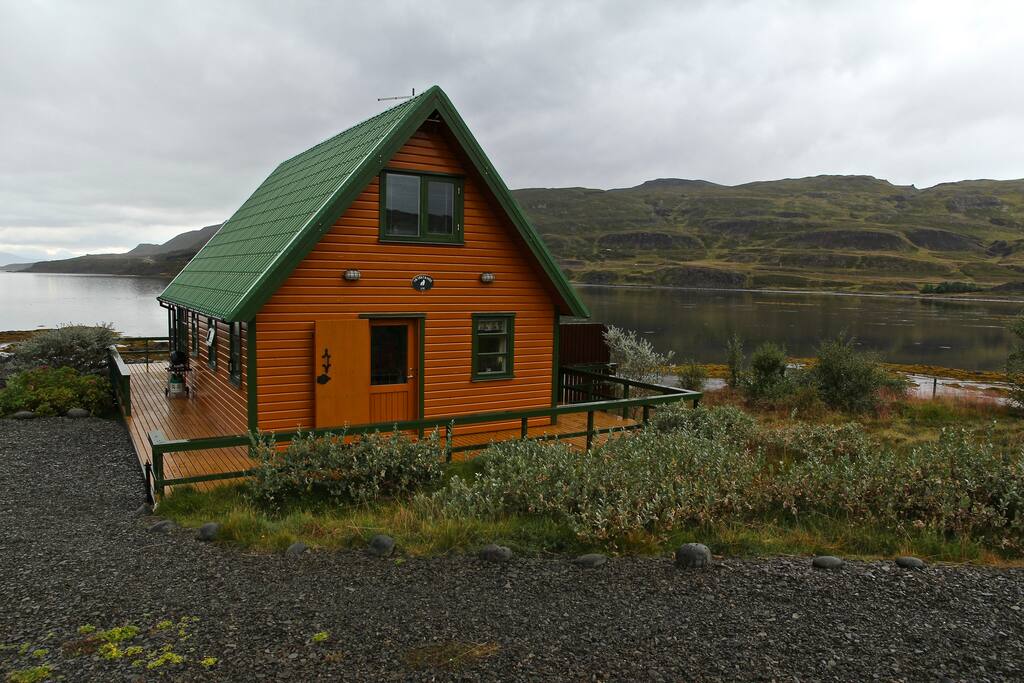 Tangi cottage
