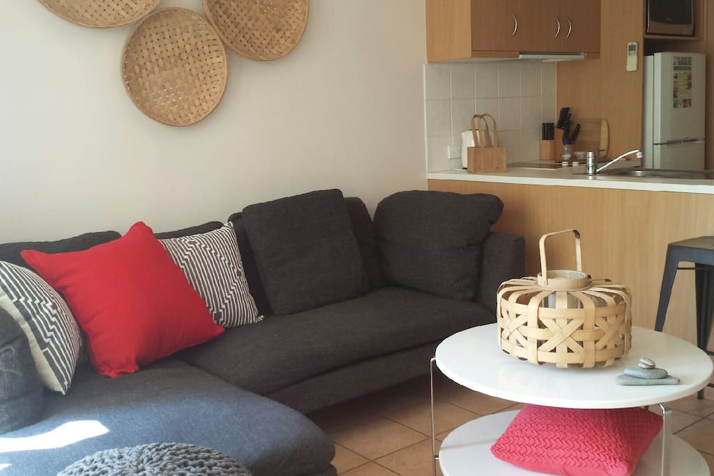 Asian inspired Apartment, Living area