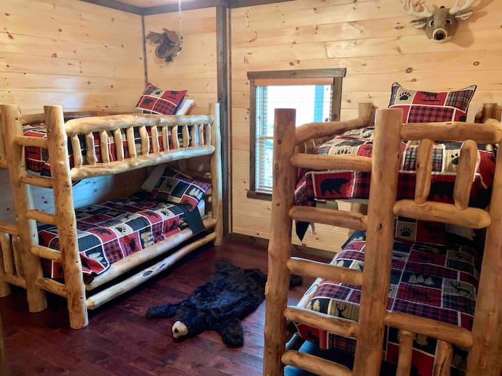 Downstairs bedroom twin bunk beds