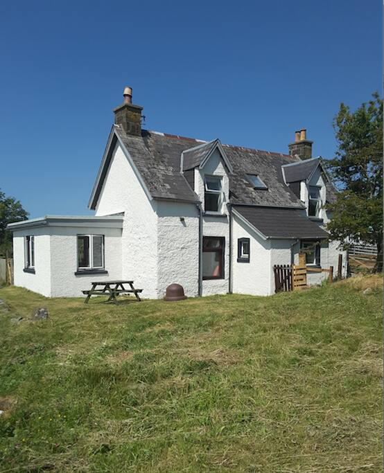 Invercaimbe Croft House