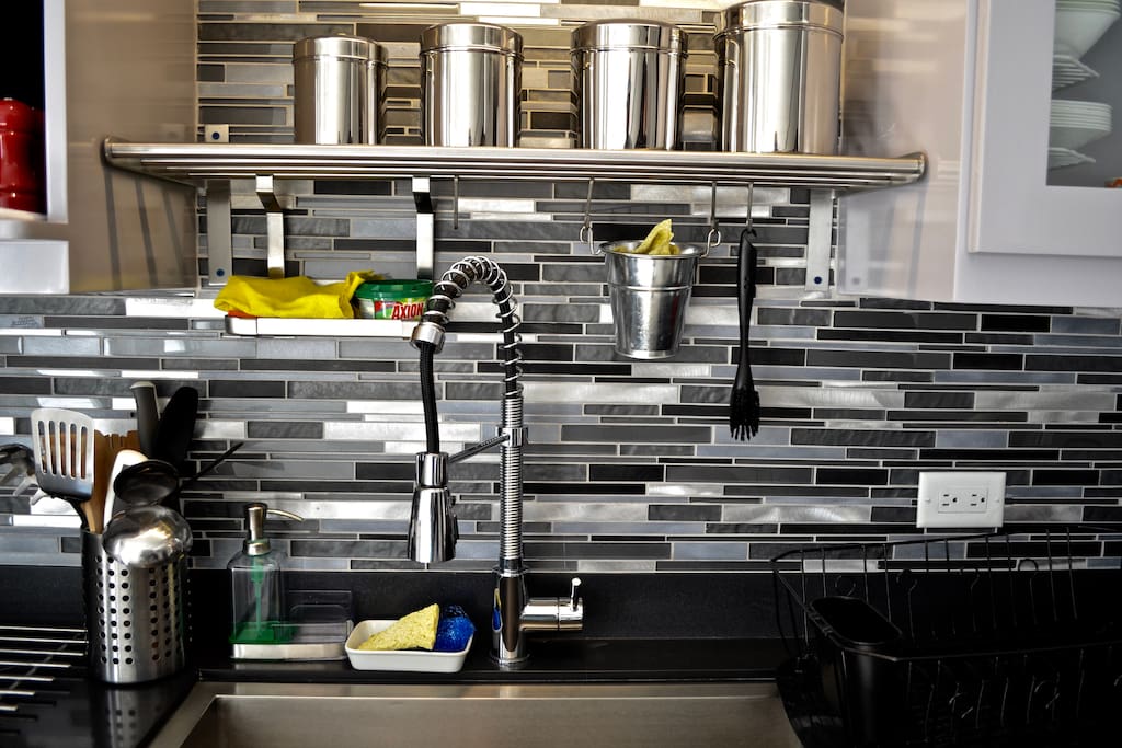 Contemporary Kitchen