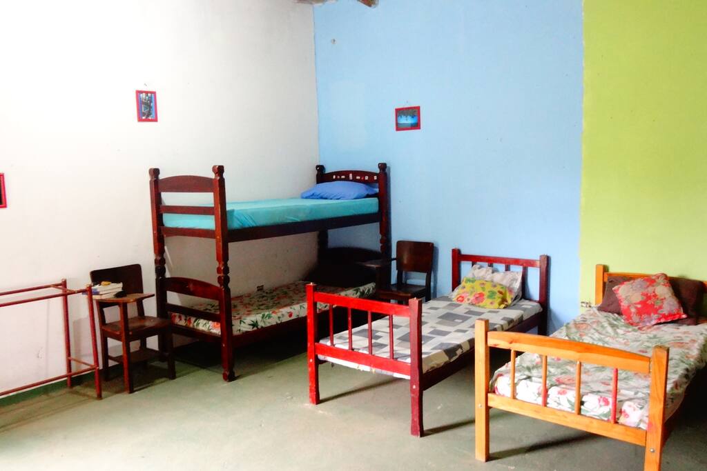 The girls dorm - quarto feminino