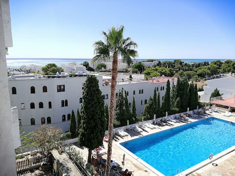 Ocean-view terrace, wifi, hot and cold air