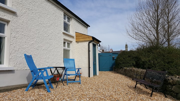Peggy's Shabby Chic Luxury Cottage