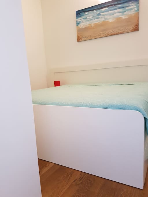 Schlafzimmer 2