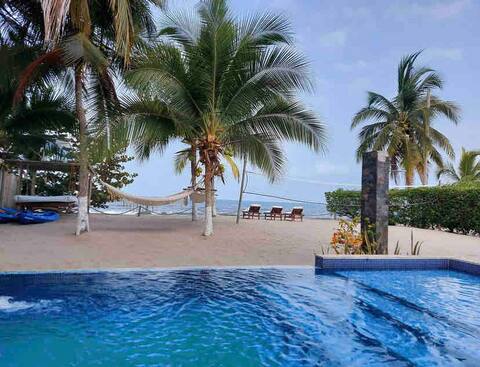Casa Zular. On the front of the Caribbean.