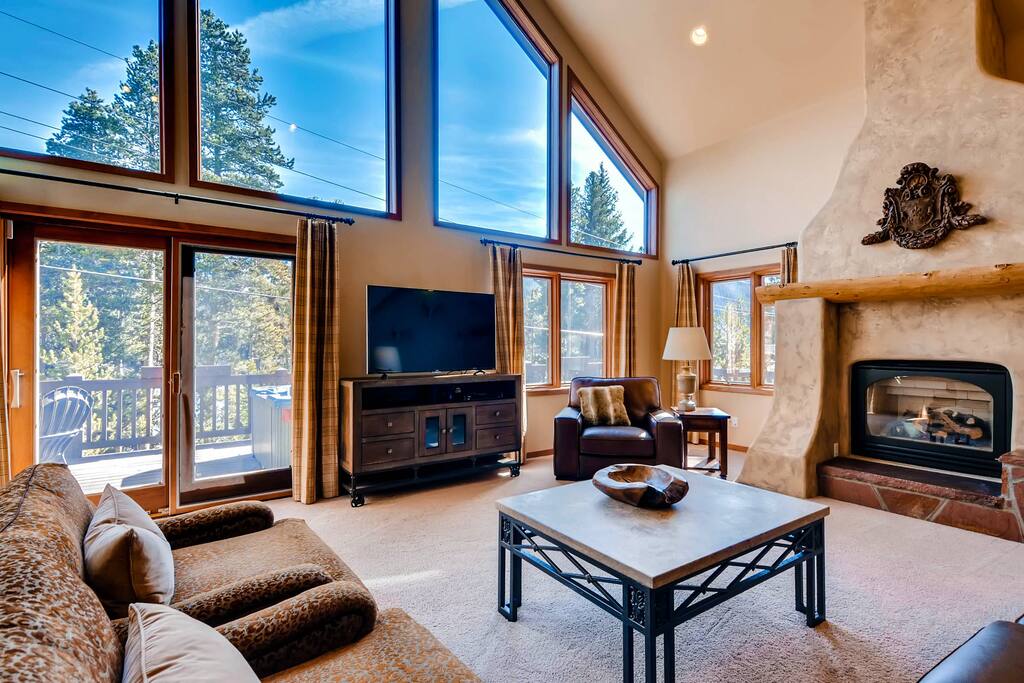 with beautiful views of the Blue River Tarn