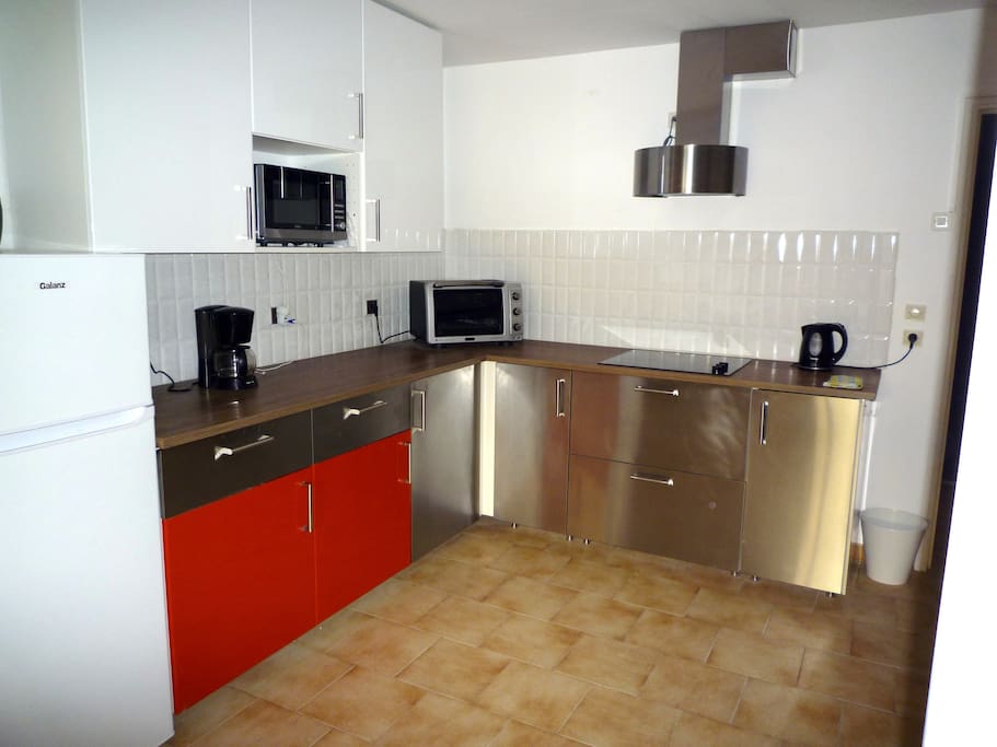 Well equipped kitchen