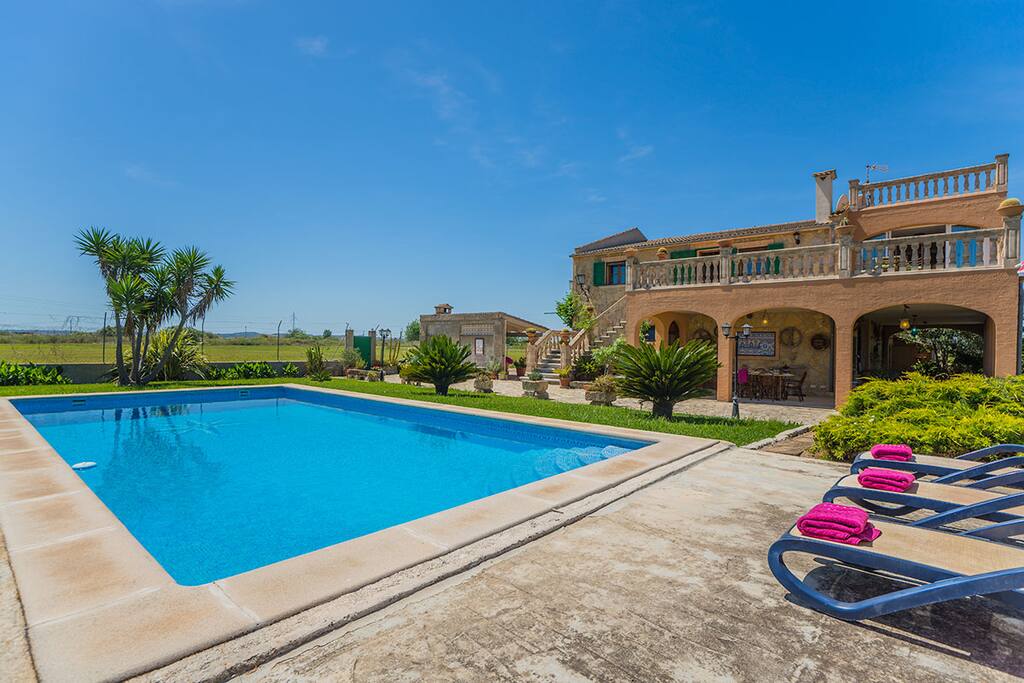 Pool details