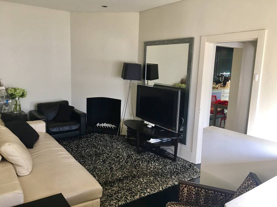 Lounge room
