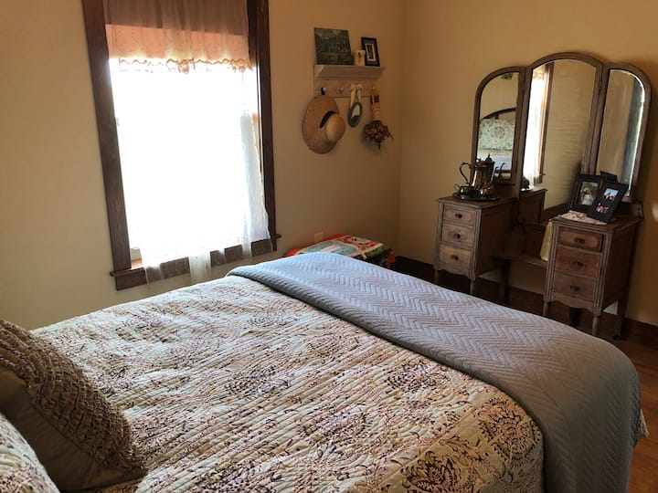 Dormitorio de arriba #1