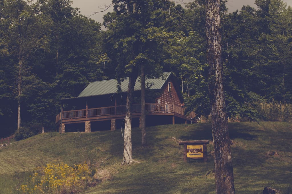 Whitetail Creek Outfitters Lake Cabin Cabins For Rent In Cadiz