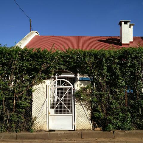 To be entered - Charming apartment in the heart of Tana