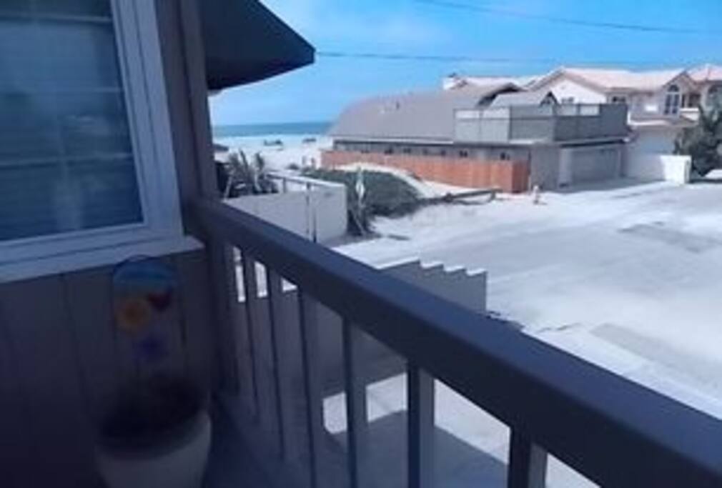 Views of Ocean...