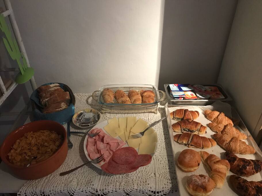 The breakfast served in a separate room