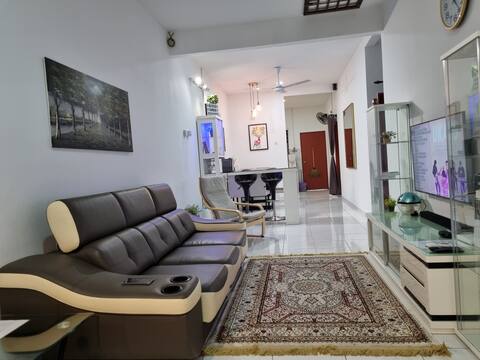Qisya Homestay Teluk Intan Perak