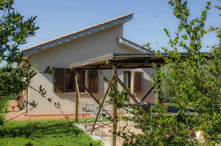 Cottage In Agriturismo Zona Tranquilla 3km Da Mare - Tuscany