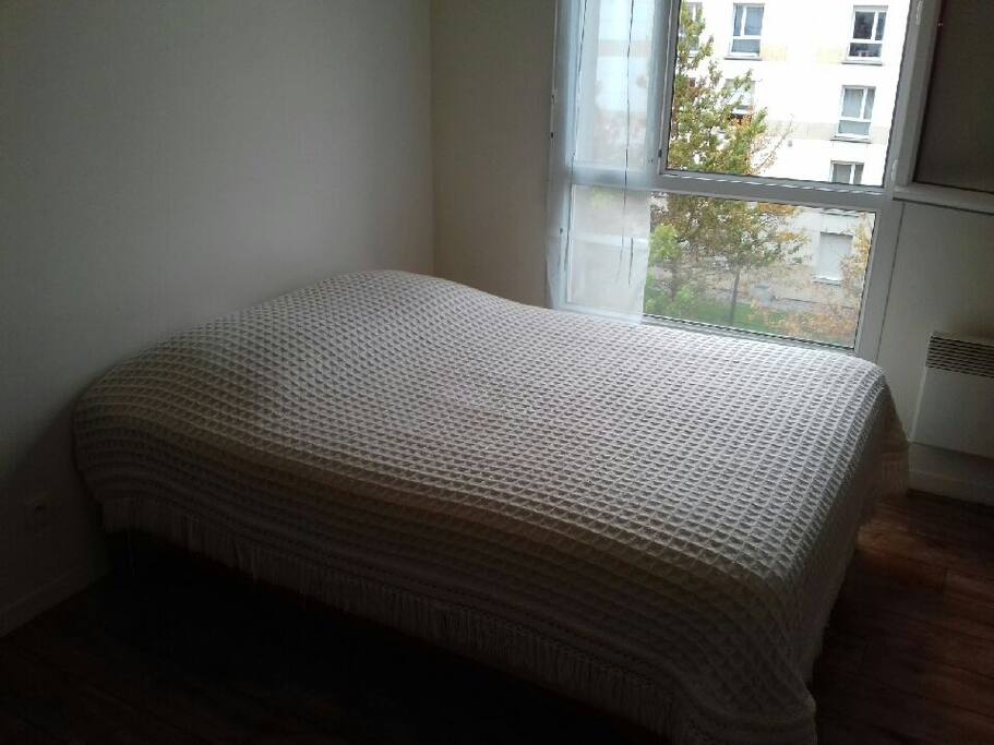 Draps+couette à votre disposition / Bedding sheets provides