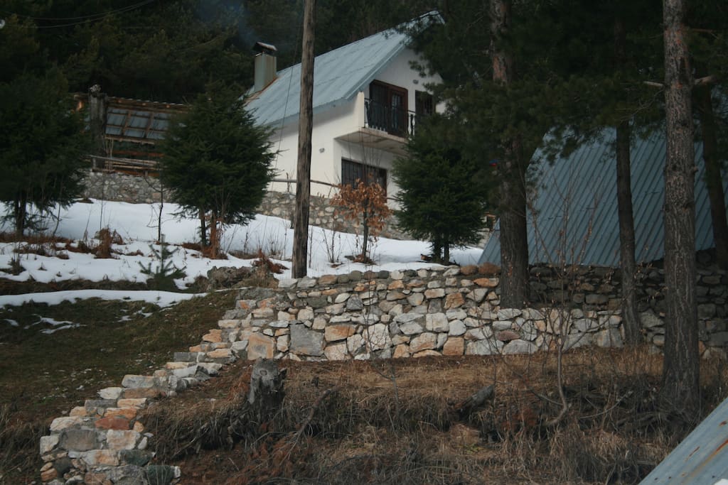 Cottage outside look