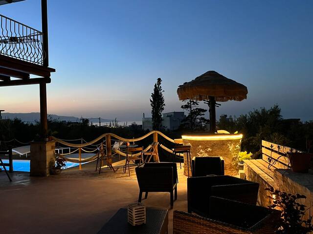 Villa Momentum με θέα,Πισίνα, ανεξάρτητοι χώροι