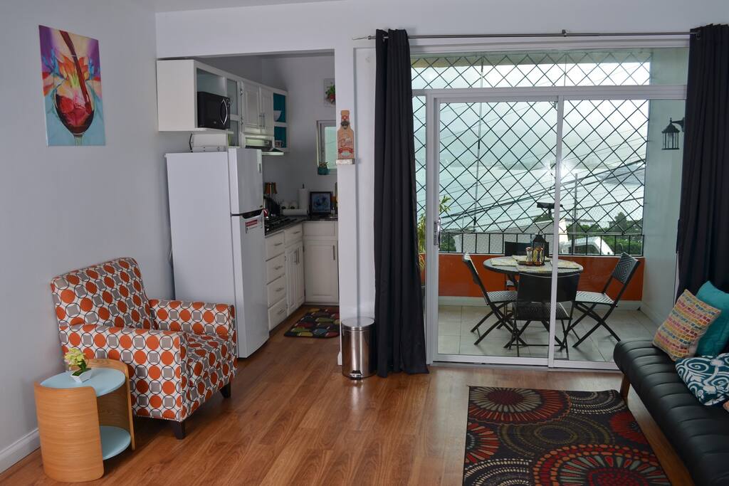 New renovated with top of the line decor