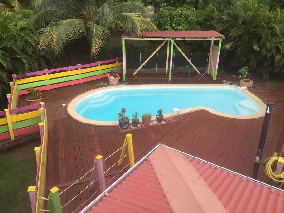 Photo prise du toit - Pic from roof Pool Deck
