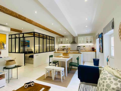 Beautiful Central Apartment on Meynadier Old Port