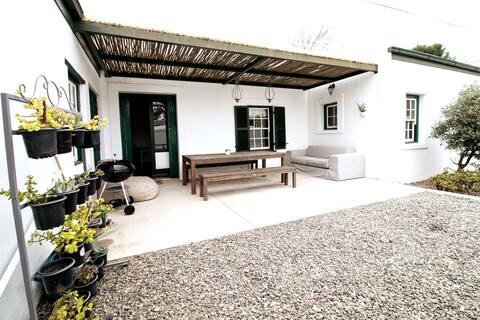 Charming cottage in the Middle of Town